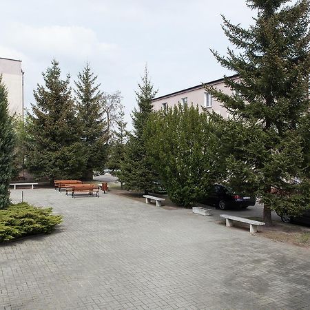 Хостел Dom Studenta Nr 1 Ans W Koninie Конин Экстерьер фото